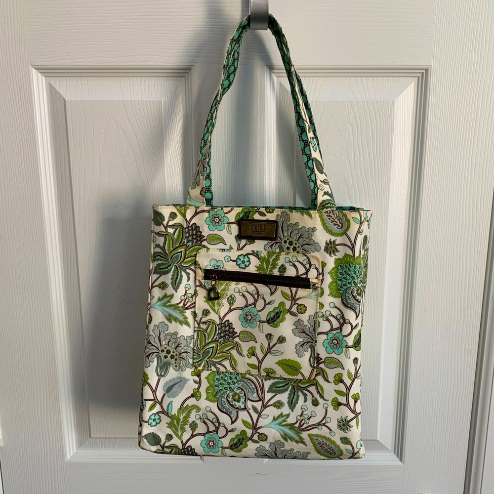 Gigi Hill 🌿 vinyl reversible The Katherine tote🌱